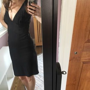 Stretchy black cocktail dress (w/ optional belt)